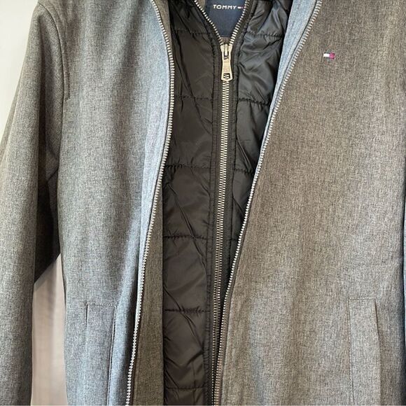 Tommy Hilfiger Soft Shell Fashion Bomber with Contrast Bib and Hood - Picture 9 of 13